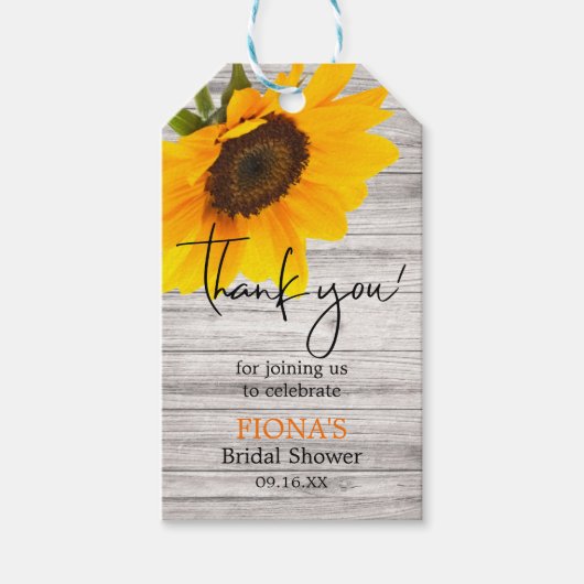 Rustic Sunflower Vrijgezellenfeest Script Hartelij Cadeaulabel (Voorkant)