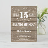 Rustic Surprise 15e anniversaire Invitation (Debout devant)