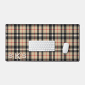 Rustic Tan White & Black Tartan Plaid Monogram Bureaumat (Keyboard & Muis)