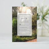 Rustic Trail Floral Enchanted Forest Wedding RSVP Kaart (Staand voorkant)
