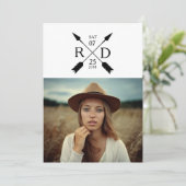 Rustic Urban Arrow Graduation Party Invitation (Debout devant)