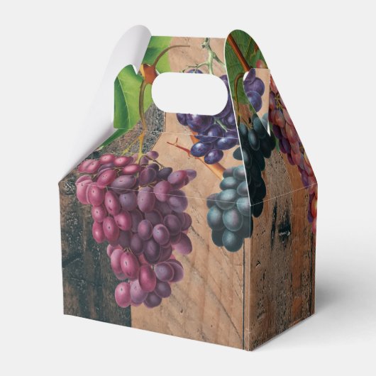 Rustic Vineyard Wood & Grapes Monogram Bedankdoosjes (Achterkant)