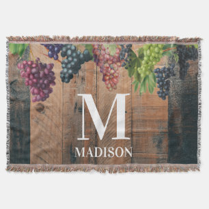 Rustic Vineyard Wood & Grapes Monogram Deken