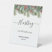 Rustic Winter Berry Pine Greenery Wedding Reclamebord Met Voetstuk (Voorkant)