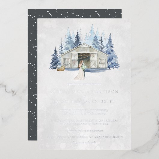 Rustic Winter Evergreen Barn Wedding Folie Uitnodiging (Voorkant / Achterkant)
