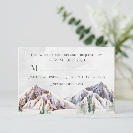 Rustic Winter Mountain Forest Wedding RSVP (Debout devant)