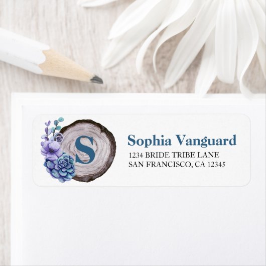 Rustic Wood Blue Waterverf Floral Wedding Label (Insitu)