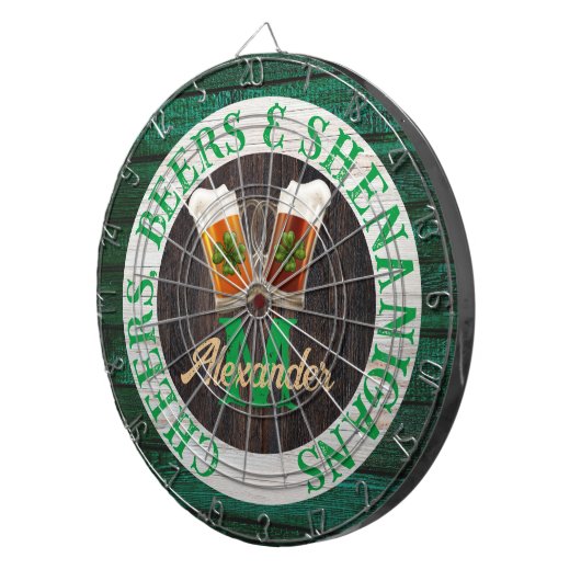Rustic Wood Cheers Beers Shenanigans Dartbord (Voorkant Rechts)