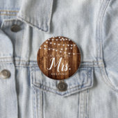 Rustic Wood & Fairy Lights Toekomst Mrs Bride Ronde Button 7,6 Cm (In situ)