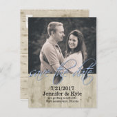 Rustic Wood Look Mariage Enregistrer La Date Carte (Devant / Derrière)