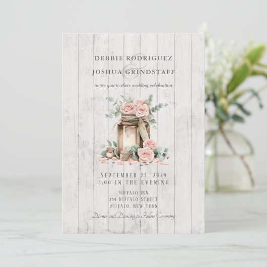Rustic Wood Mason Jar Floral Wedding Invitation  Kaart (Staand voorkant)
