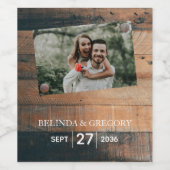 Rustic Wood Photo Wedding Wijn Etiket (Enkel label)