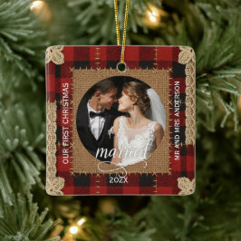 Rustic Wood Plank Plaid First Christmas Married Keramisch Ornament