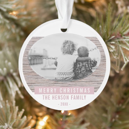 Rustic Wood Roze kerstfamilie Foto Ornament (Boom)
