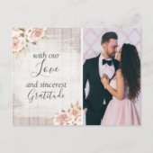 Rustic Wood & Rozen Shabby Wedding Bedankt Foto Briefkaart (Voorkant)