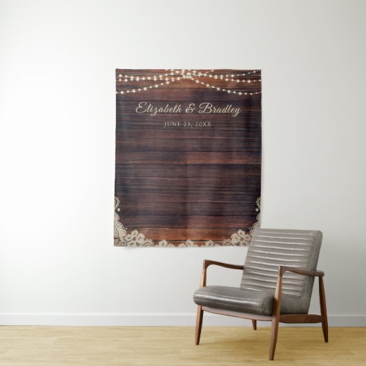 Rustic Wood String Lights Wedding Photo Backdrop Wandkleed (In situ)