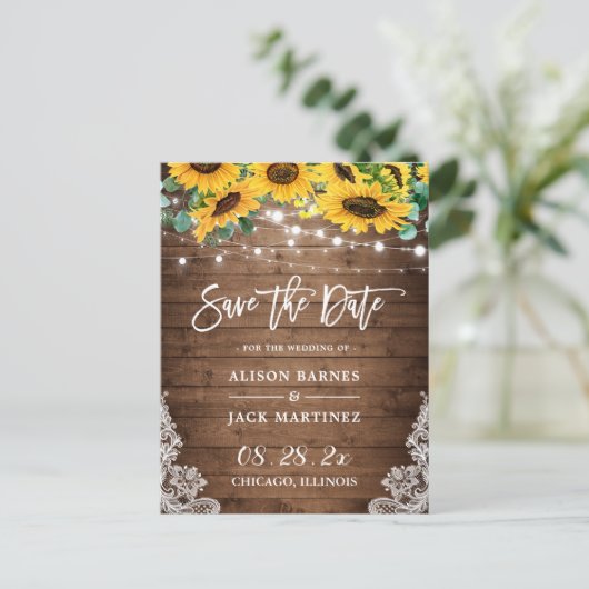 Rustic Wood Sunflower String Lights Save the Date Briefkaart (Staand voorkant)
