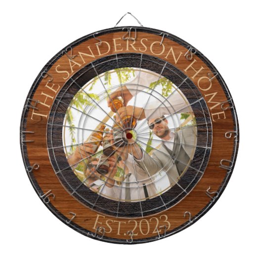Rustic Wood Tone Familienaam Foto Dart Board Dartbord (Voorkant)