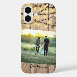 Rustic Wood Trendy Family Fotoverlichting Aangepas iPhone 16 Hoesje