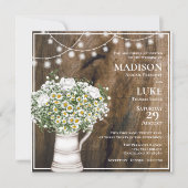 Rustic Wood White Flowers String of Lights Wedding Kaart (Voorkant)