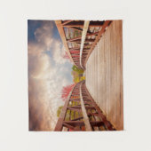 Rustic Wooden Bridge in het land Wandkleed (Voorkant)