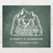 Rustiek Berg Avontuur Groen Chalkboard Bruiloft Sparkling Wijnetiket (Enkel label)