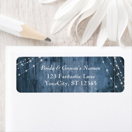 Rustiek Blauw Hout, Wit Licht Strings Bruiloft Etiket (Insitu)