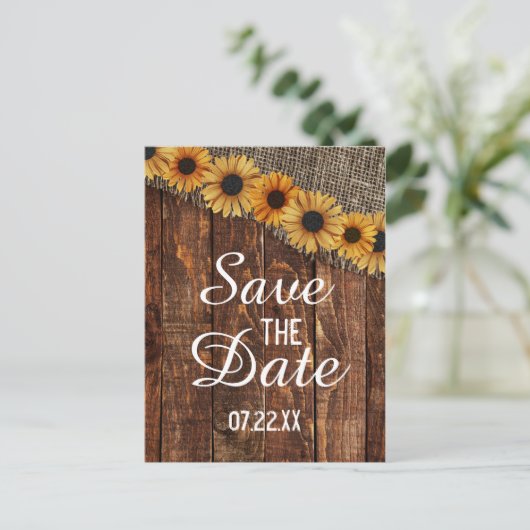 Rustiek Hout & Burlap Zonnebloem Save the Date Aankondigingskaart (Staand voorkant)