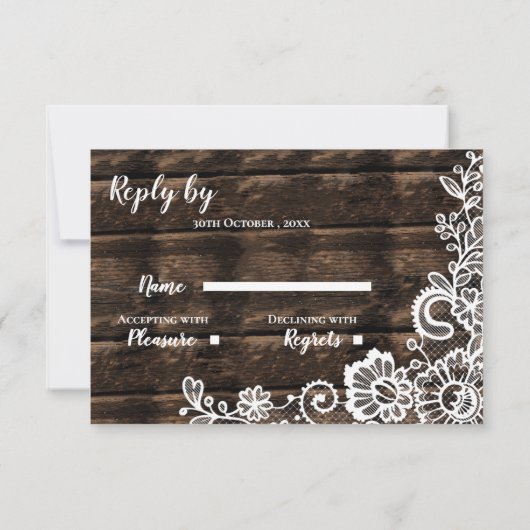 Rustiek hout en witte kant bloemenbruiloft RSVP kaartje (Achterkant)