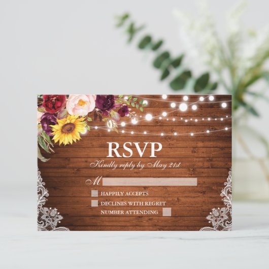 Rustiek Hout String Lichten Kant Bloemen Huwelijk RSVP Kaartje (Staand voorkant)
