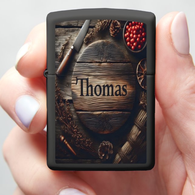 Rustiek houten bord met Thomas (In Hand)