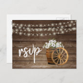 Rustiek houten vat met witte bloemen - RSVP Uitnodiging Briefkaart (Voorkant / Achterkant)