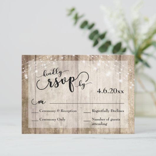 Rustiek Licht Bruin Hout & Lichten Bruiloft RSVP 3 (Staand voorkant)