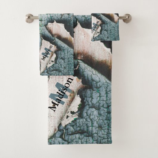Rustiek oud blauw groen verf hout Custom Monogram Bad Handdoek (Insitu)