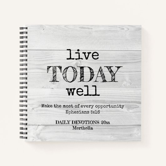 Rustiek wit hout LEEF VANDAAG GOED Dagelijkse Devo Notitieboek (Voorkant)