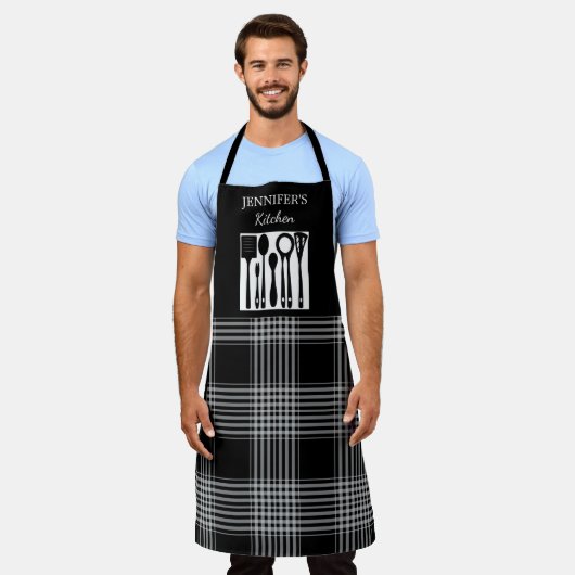 Rustiek zwart wit geruite monogram naam keuken schort (Gedragen)