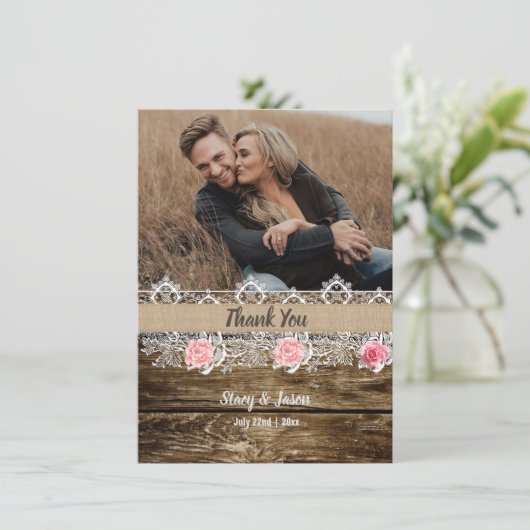 Rustieke Barnwood & Lace bruiloft Bedankkaart (Staand voorkant)