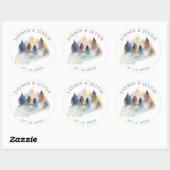 Rustieke berg watercolor bomen monogram ronde sticker (Vel)