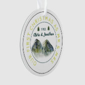 Rustieke bergboom Eerste Kerstmis als Mr & Mrs Ornament (voorkant)