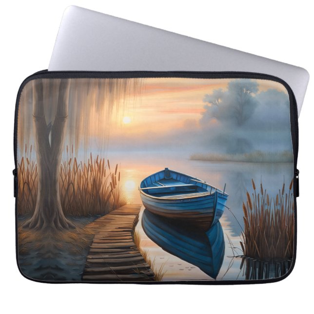Rustieke blauwe boot Morning Sky Reflection Laptop Sleeve (Voorkant)
