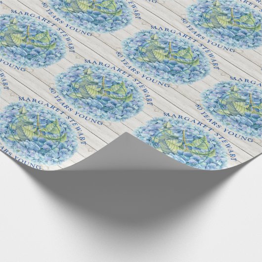 Rustieke Blauwe Hydrangea Foto 80e Verjaardag Cadeaupapier (Hoek)