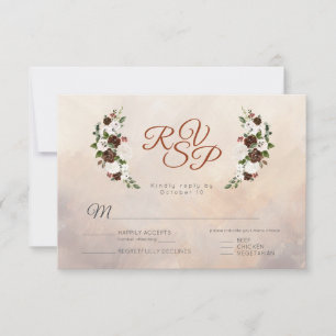Rustieke bosveren feathers en bloeiende bloemen me RSVP kaartje