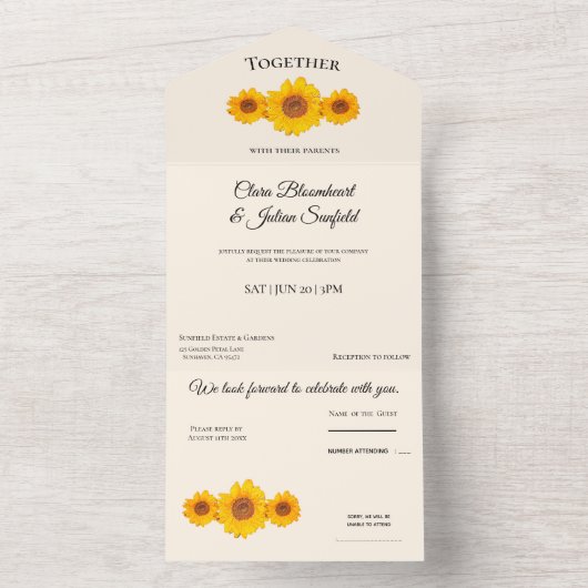Rustieke bruiloft met zonnebloemen - In Cream All In One Uitnodiging (Binnen)