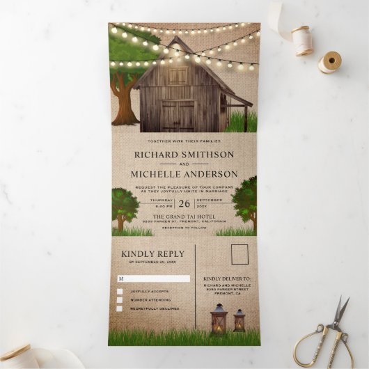Rustieke Burlap Boerderij Houten Schuur String Lig Drieluik Uitnodiging (Binnen)