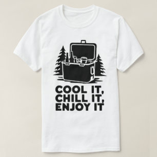 Rustieke camping koeler met Drinken Adventure Desi T-shirt