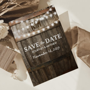 Rustieke Country Save the Date Lichtslingers Aankondigingskaart
