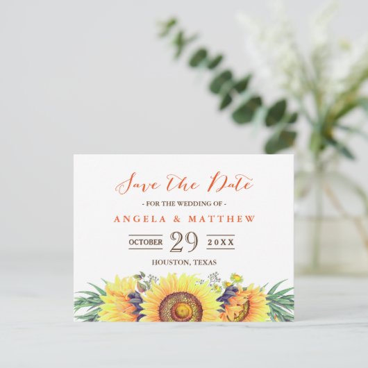 Rustieke Gele Zonnebloemen Bruiloft Save the Date Aankondigingskaart (Staand voorkant)