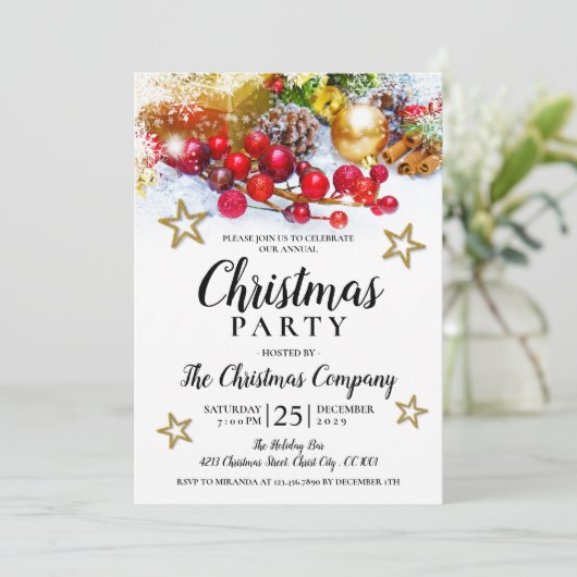 Rustieke Gouden Baubles Holly Berries Kerstfeest Kaart (Staand voorkant)