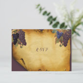 Rustieke Grunge Label Druiven Wijngaard Trouwen RSVP Kaartje (Staand voorkant)