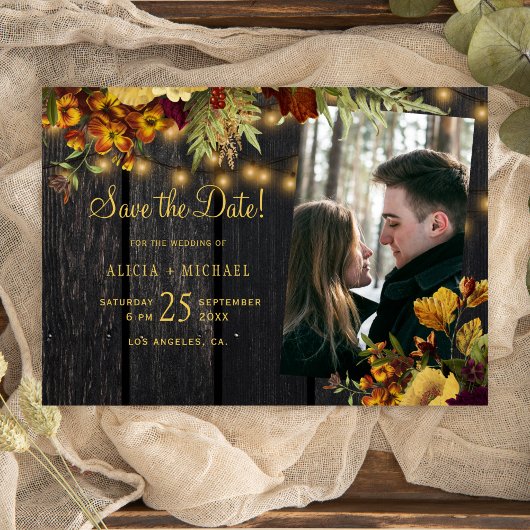 Rustieke herfst herfst bloemenhout foto bruiloft save the date